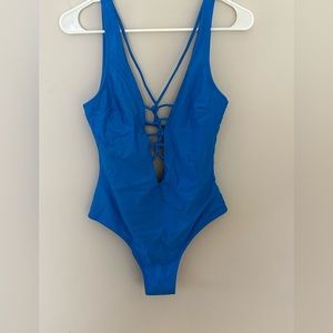 Cupshe Women’s Aqua one piece